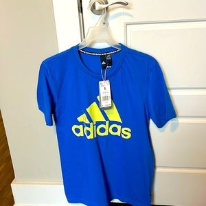 Never worn Adidas men’s short sleeve T-shirt